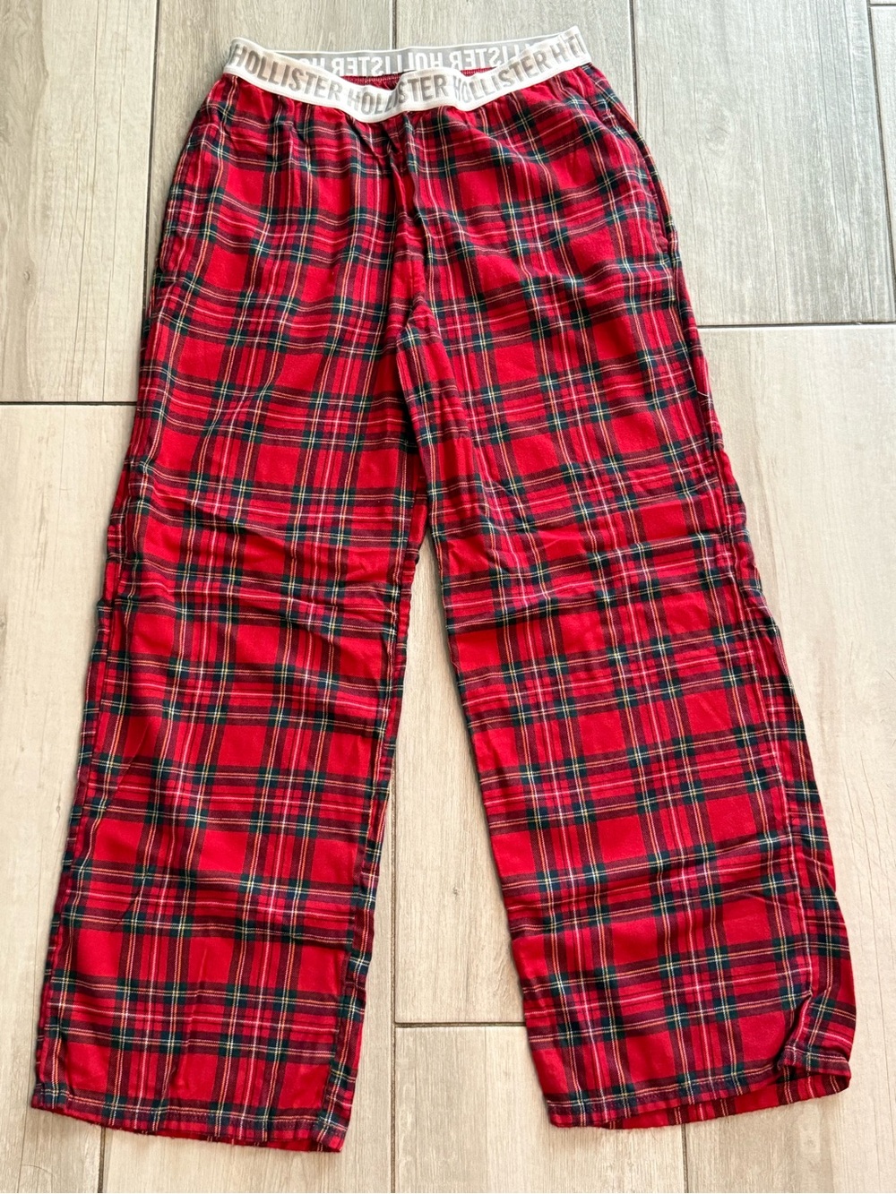 Hollister Red Plaid Lounge Pajama Pants